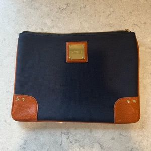 Miche clutch or iPad case